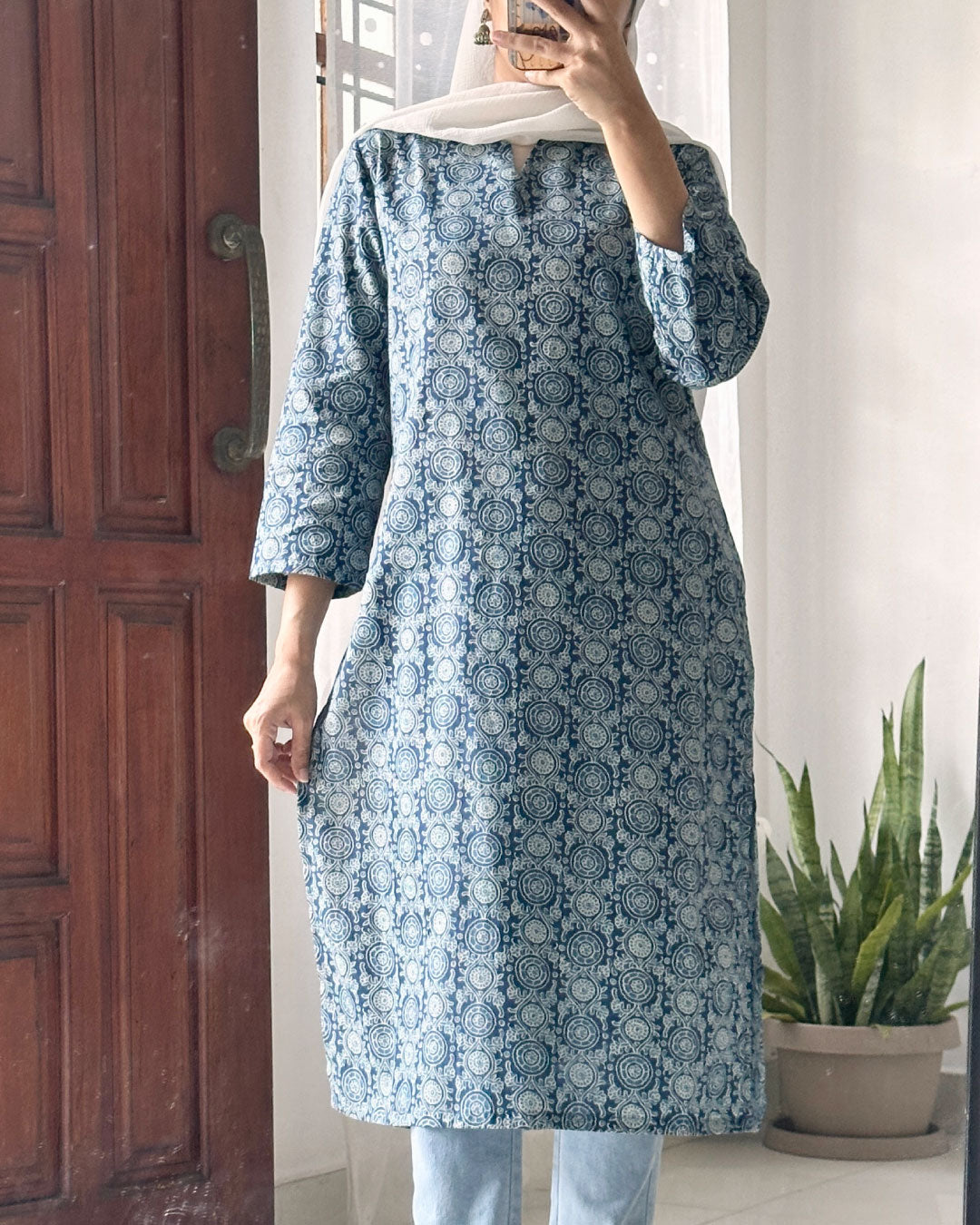 Blue Long Kurti With Circular Pattern