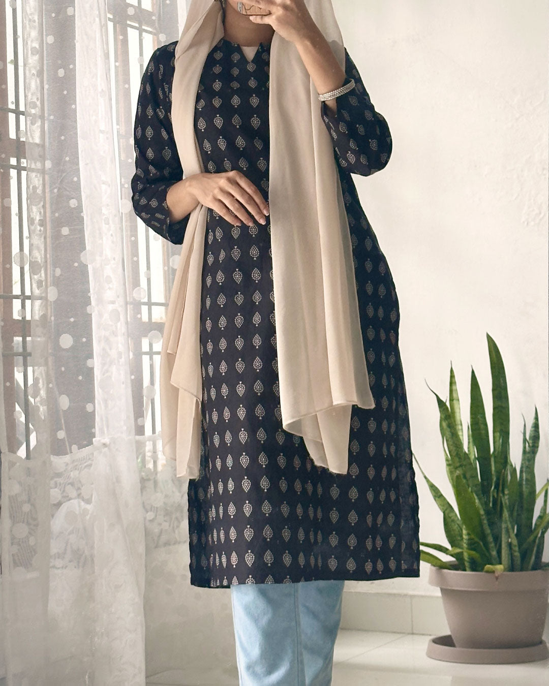 Eternal Elegance – Black Long Kurti
