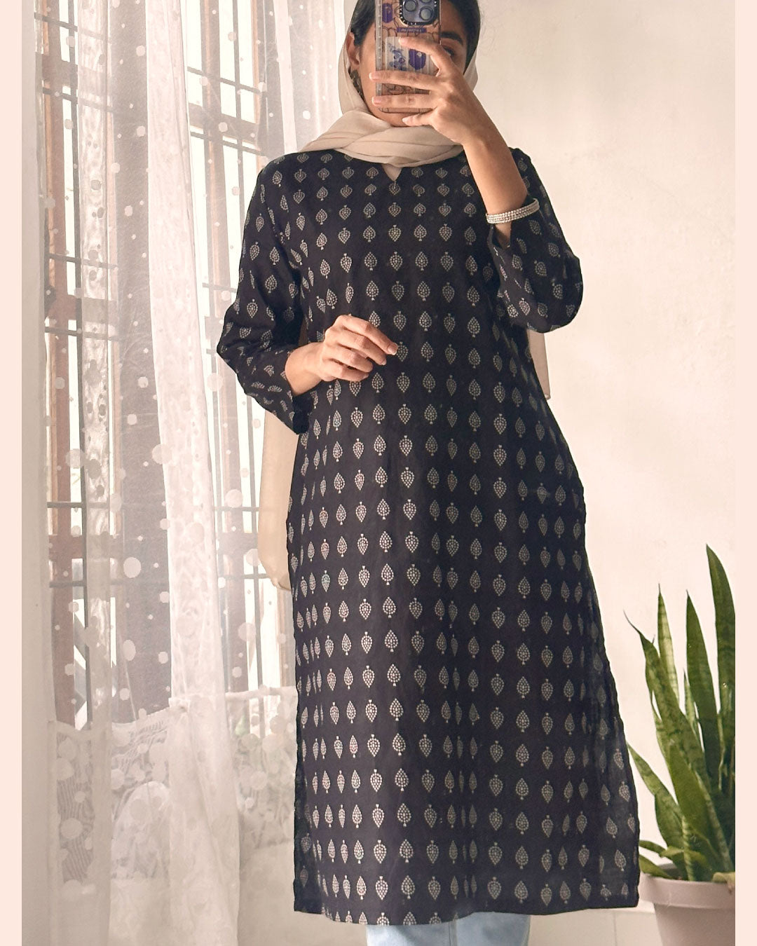 Eternal Elegance – Black Long Kurti