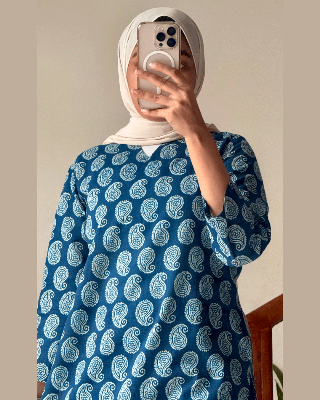 Nagma-e-Neel Paisley – 30 Inch Kurti