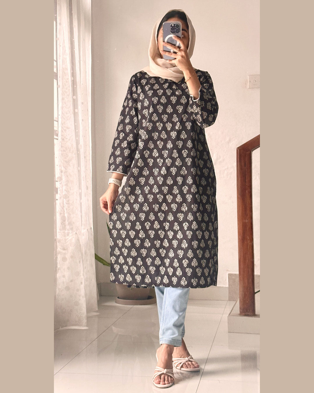 Midnight Grace – Black Fabric with Grey Print 40-Inch Kurti