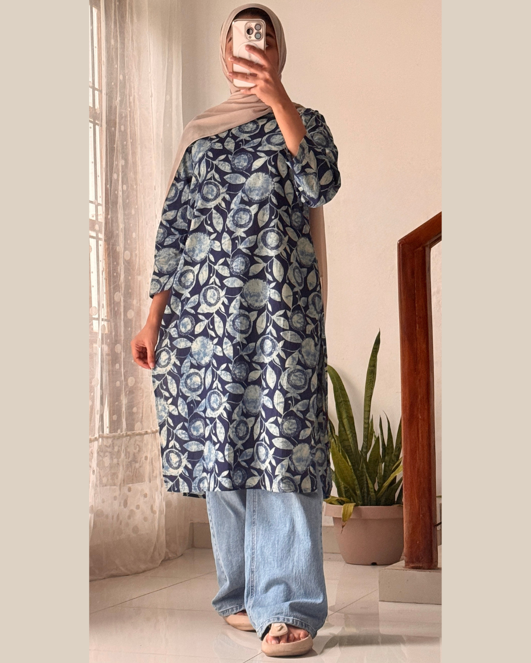 Ocean Breeze Printed 40-Inch Kurti