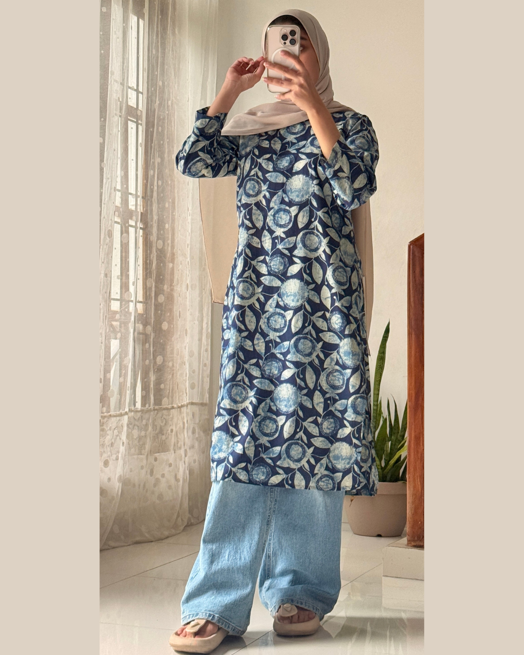 Ocean Breeze Printed 40-Inch Kurti