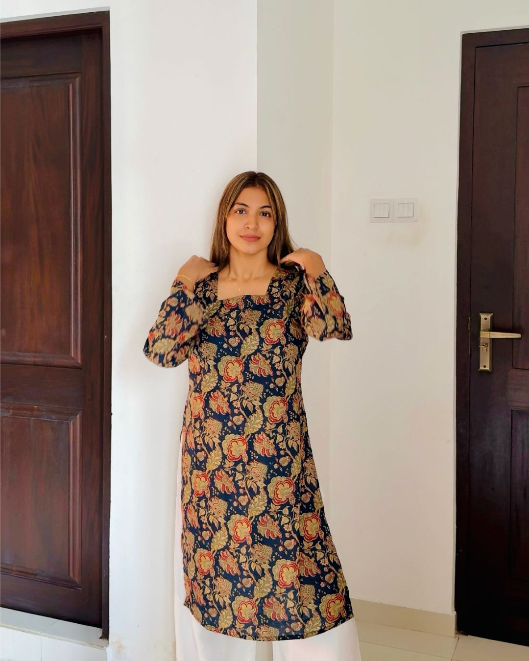 Mehrunisa Gulbaan Kurti Blue Floral 40-Inch Kurti