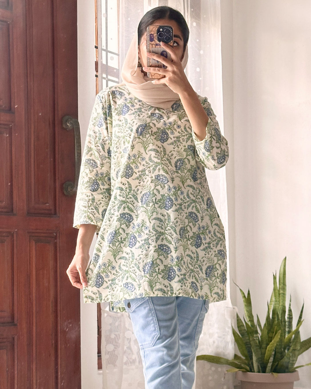 Fresh Bloom – Light Green Design on White Fabric 30-Inch Kurti