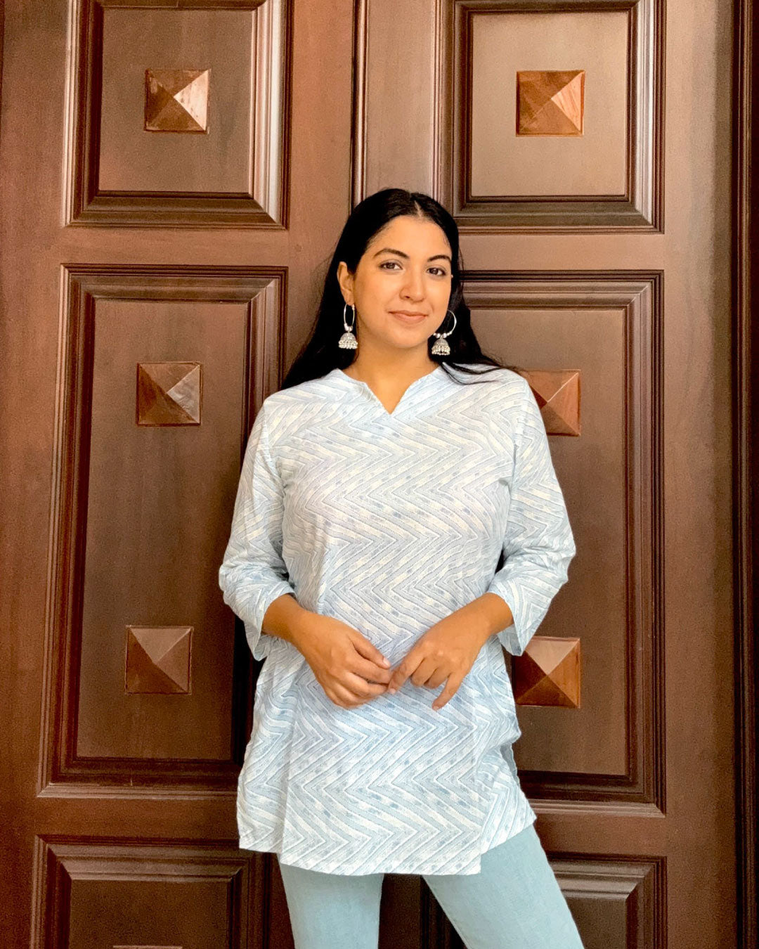 Serene Sky Cotton Zigzag Stripe Kurti – 30 Inch Short Kurti