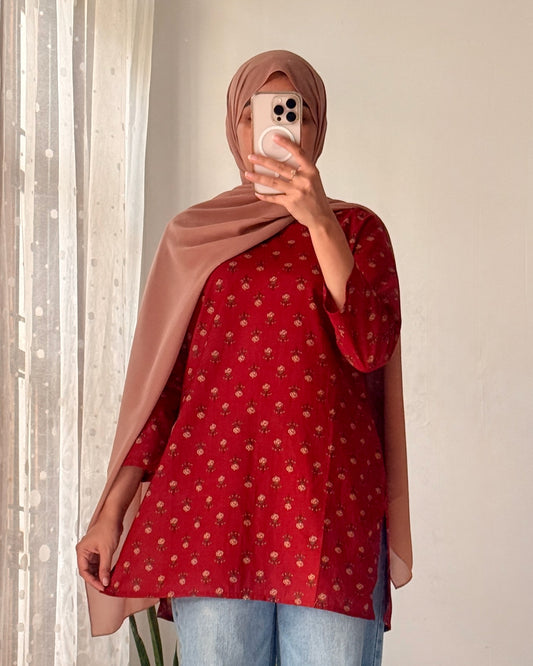 Gulzar Maroon 30 inch Short Kurti