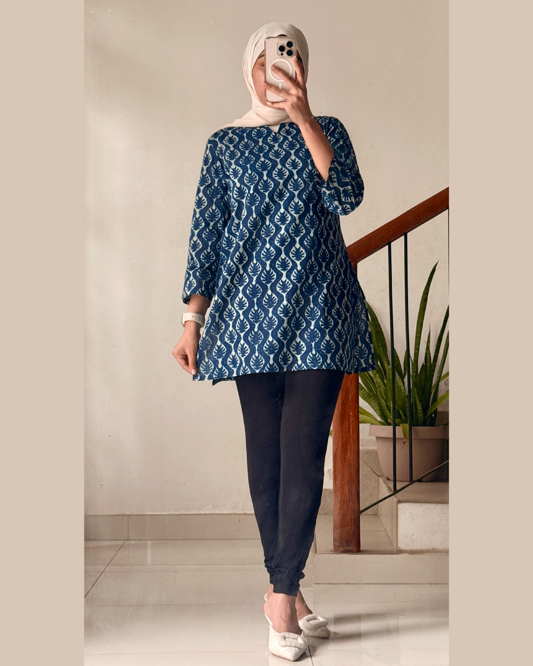 Neela Noor Peplum – 30 Inch Kurti