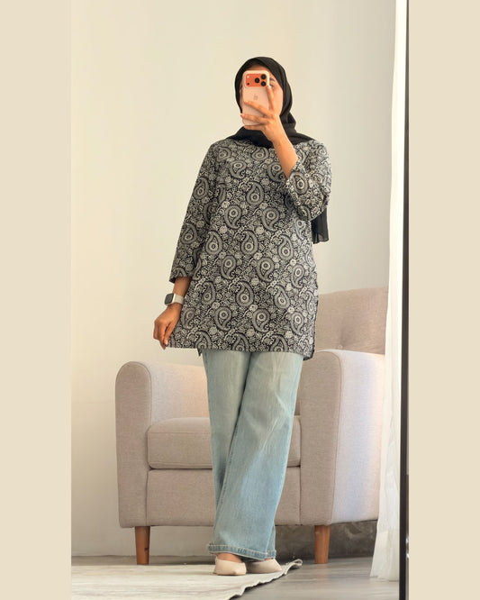 Noor Paisley 30 inch Short Kurti Top