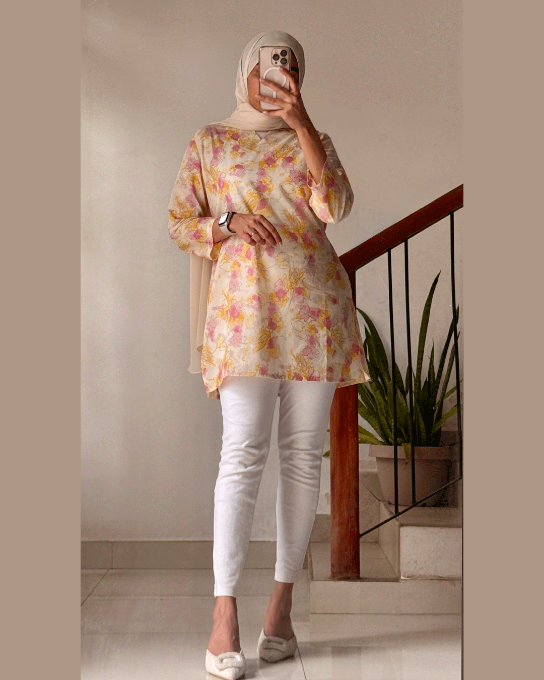 Gulabi Noor – 30 Inches of Blossom Charm