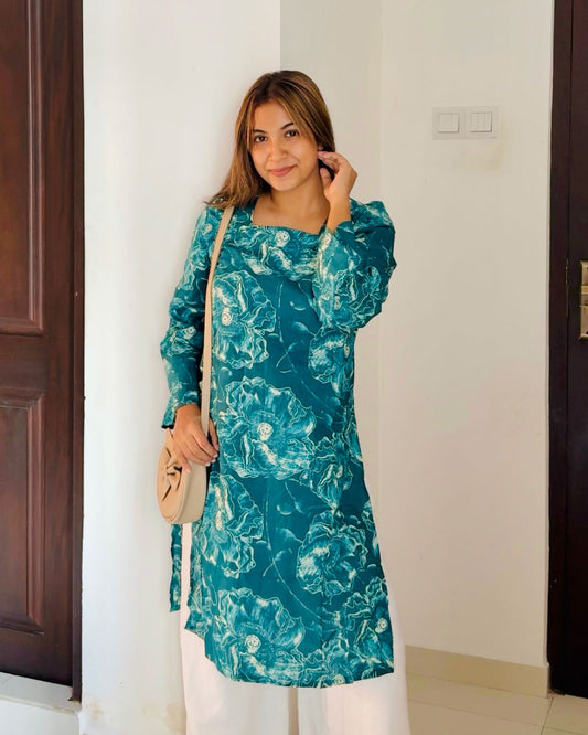 Neelambara Saaz Kurti Green 40-Inch Kurti