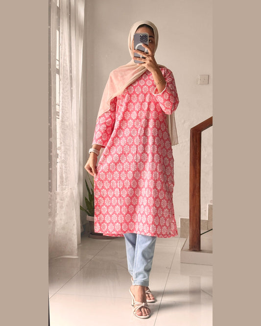 Blush Elegance – Soft Pink 40-Inch Kurti