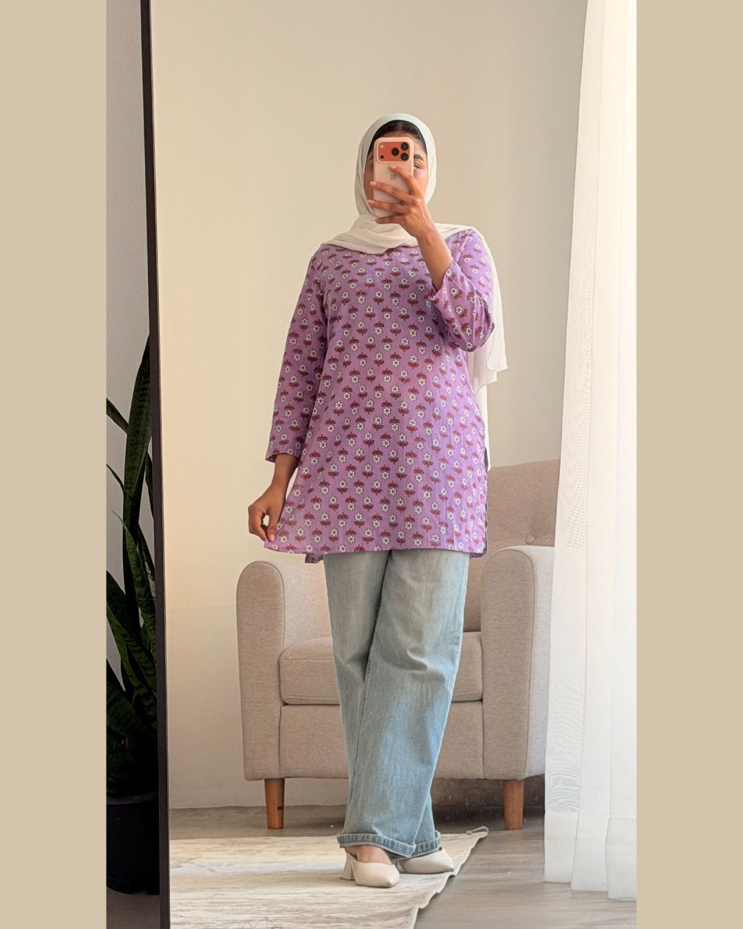 Meherbaan Lavender 30 inch short Kurti Top