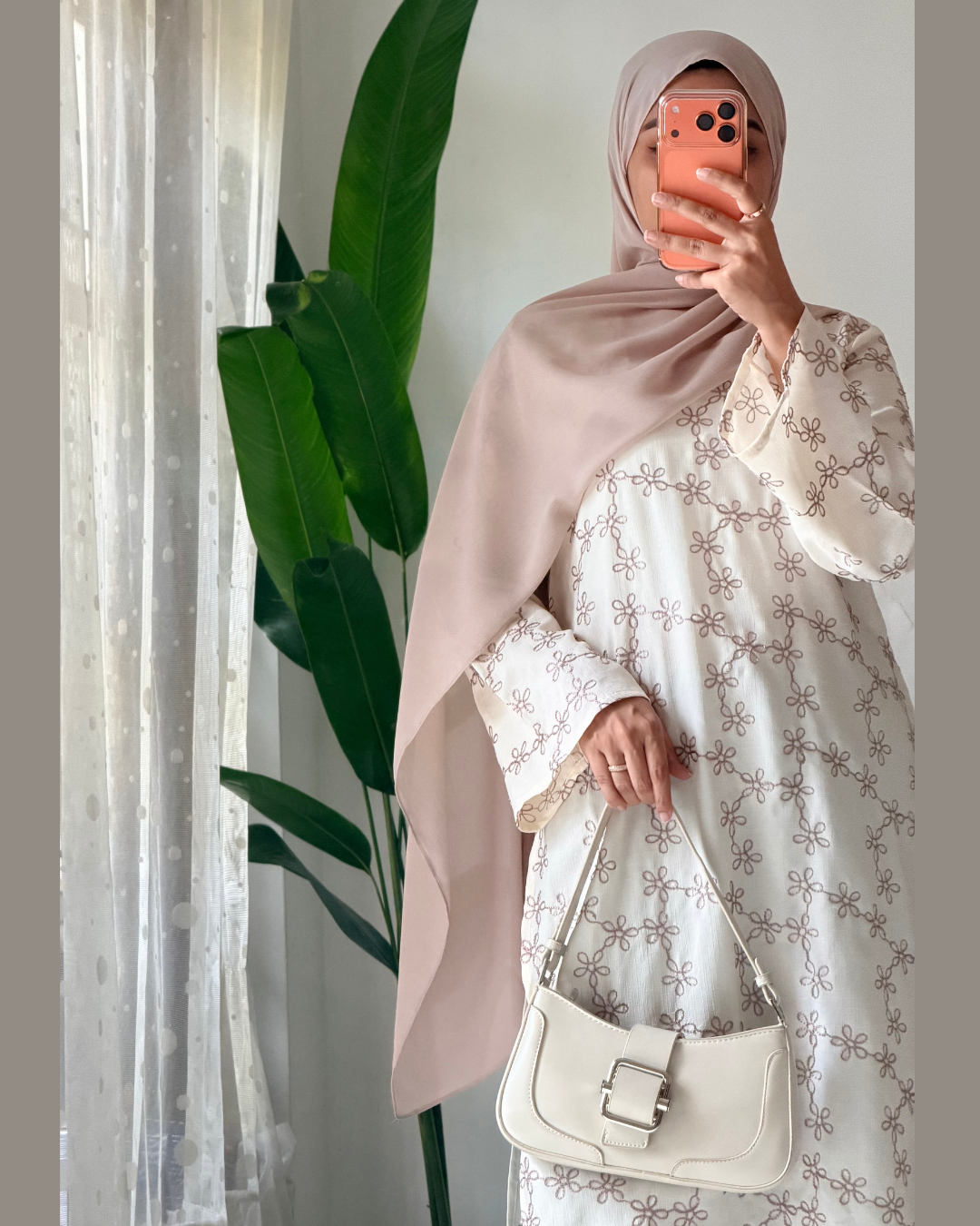 Ivory Bloom – Beige Embroidered Kurti (40”)