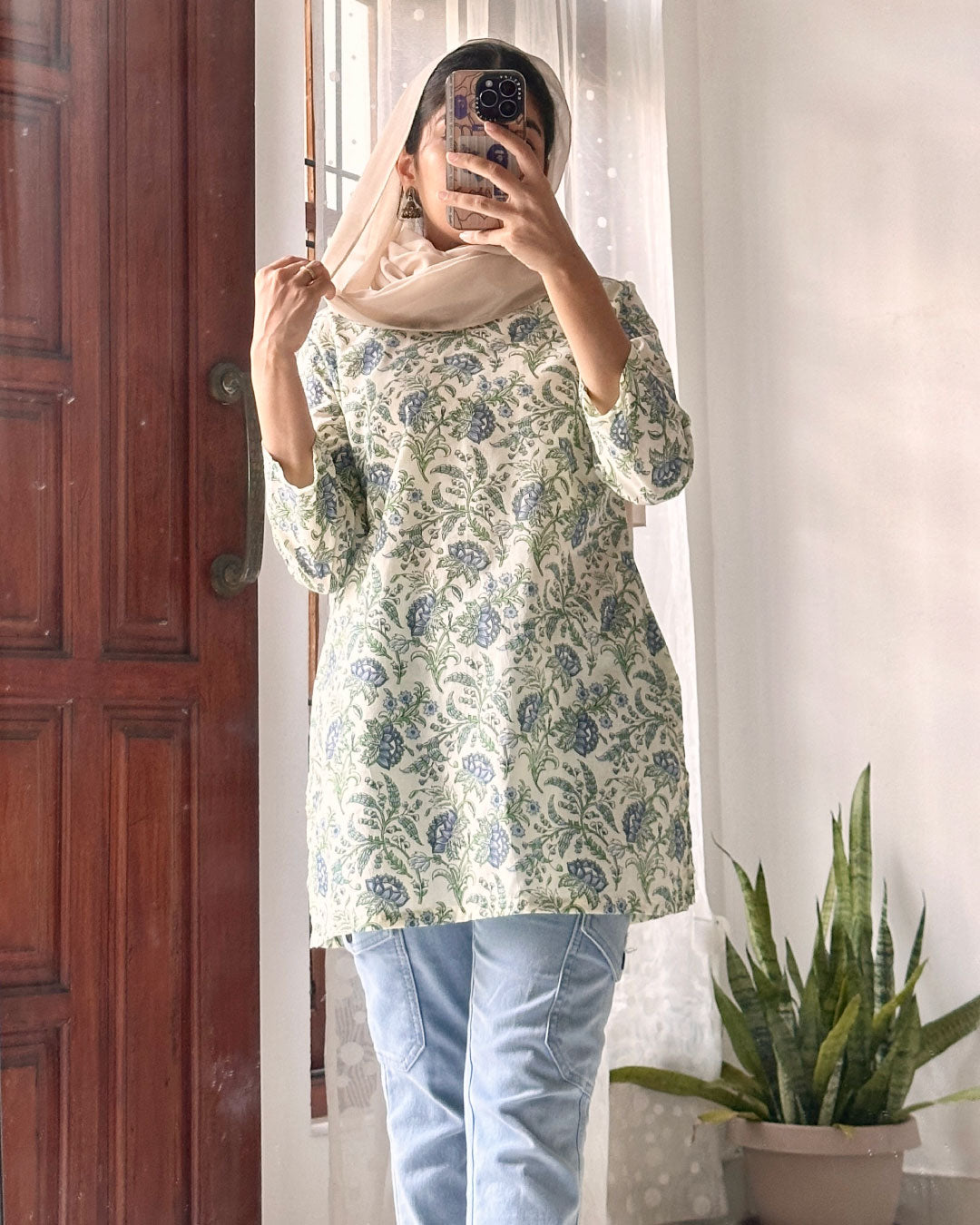 Fresh Bloom – Light Green Design on White Fabric 30-Inch Kurti